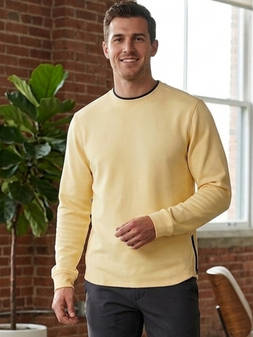 VRST Crewneck